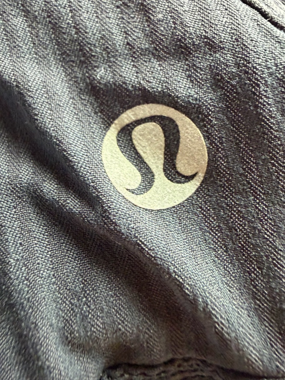 lululemon athletica dance studio crops - Picture 5 of 5